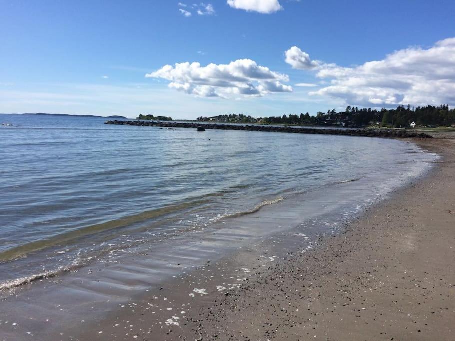 Hyggelig Leilighet Naer Stranden, Tonsbergアパートメント エクステリア 写真